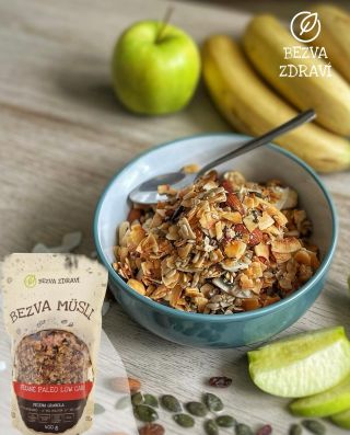 Spékané paleo LOW CARB! Ve verzi Natural a Čoko🍫 Už jsi vyzkoušel? 👉 Směs oříšků a semínek spékaných s rýžovým sirupem🤤...